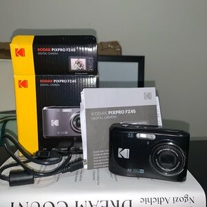 Kodak PIXPRO FZ45 Black Digital Camera